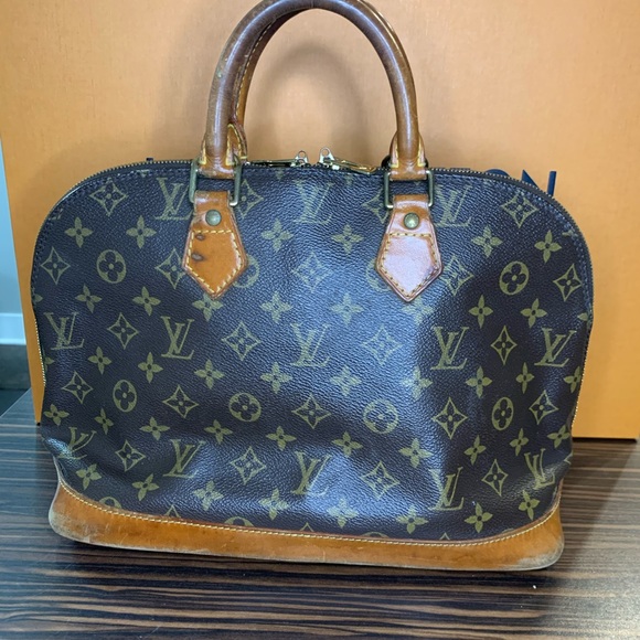 Authentic Louis Vuitton Alma Bag Monogram Brown - Picture 10 of 16